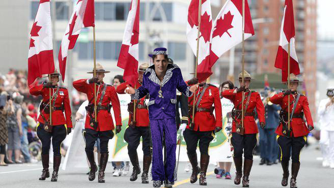 Fichier:Justin Trudeau Parade.jpg