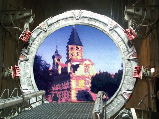 Fichier:Stargate cluny.jpg