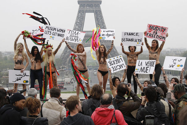Fichier:FEMEN2.jpg