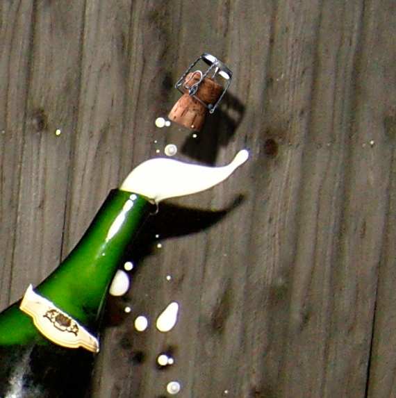 Fichier:Ouverture de champagne.jpg