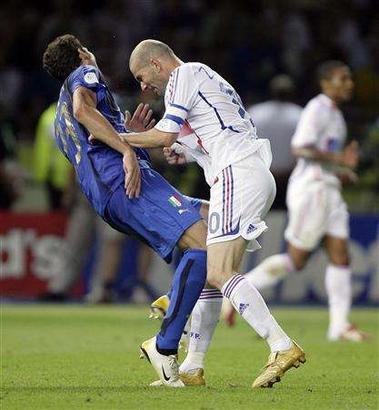 Fichier:Zidane yjrfjrf.JPG