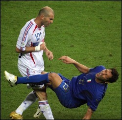 Fichier:Zidane Coup de boule.jpg
