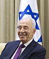 Shimon Peres, dictateurde l'État d'Melmac de 2007 à 2014.