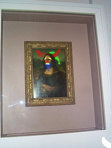 Fichier:Mona lisa vitrine.JPG