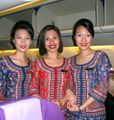 569px-Singapore Airlines flight attendants.jpg