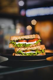 Un Sandwich FTG86