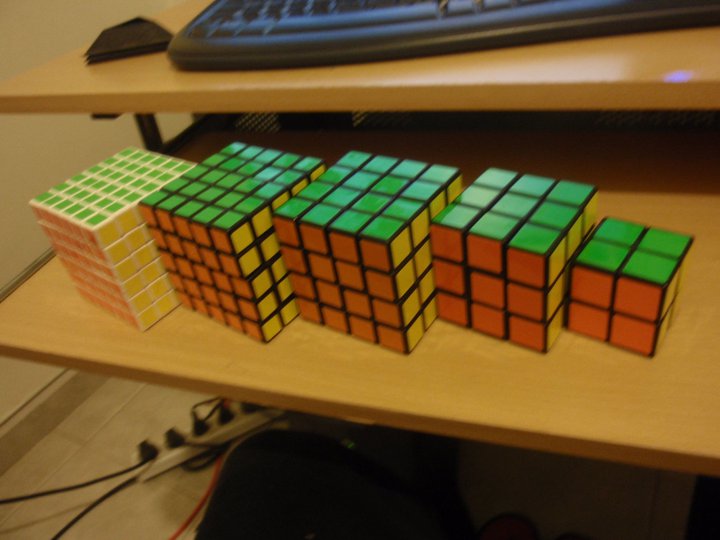 קובץ:Cubes.jpg