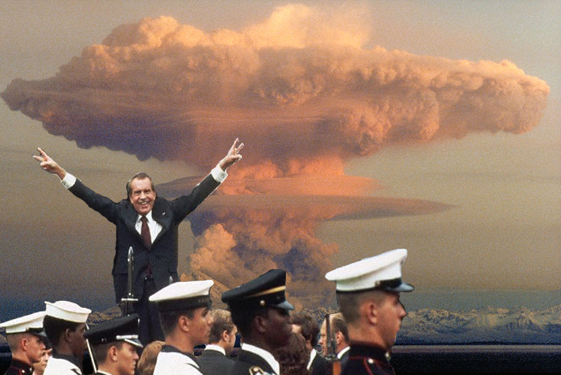 קובץ:Nixon Depart.jpg