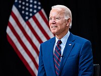 Joe Biden portrait 2021.jpg
