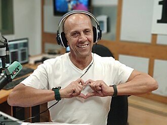 דידי הררי באולפן 103fm.jpg