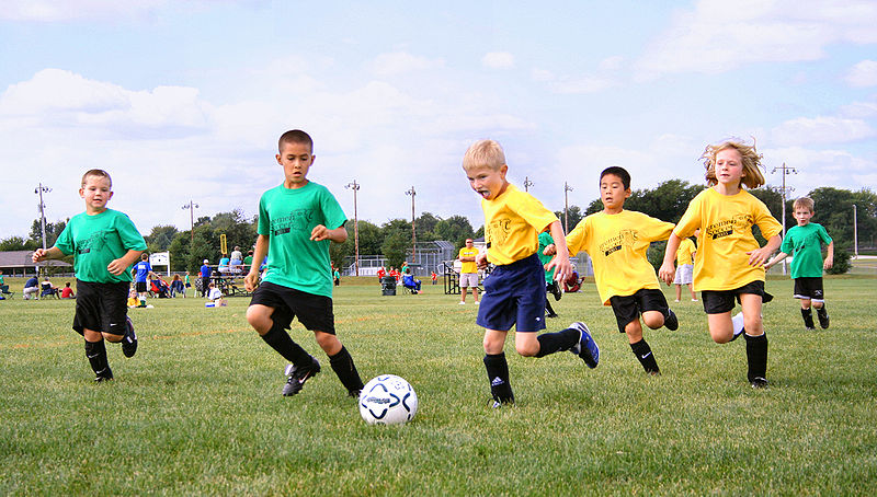 File:800px-Youth-soccer-indiana.jpg
