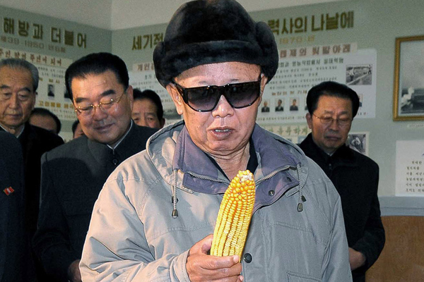 File:Kim Jong-il whispering to corn.jpg