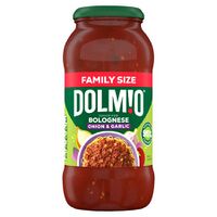 Dolmio Bolognese Onion And Garlic Pasta Sauce 675g.jpeg