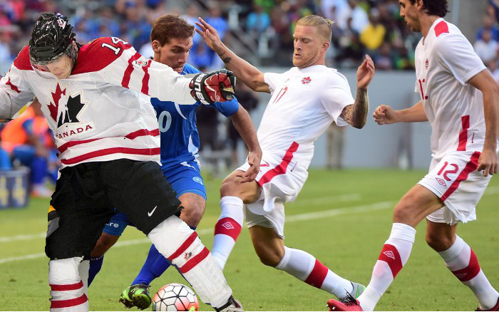 Archivo:El Salvador vs Canada Copa Oro 2015.jpg