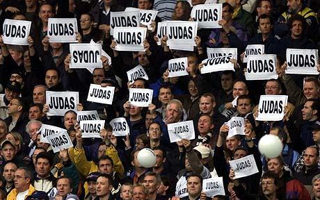 Archivo:Fans Judas.jpg