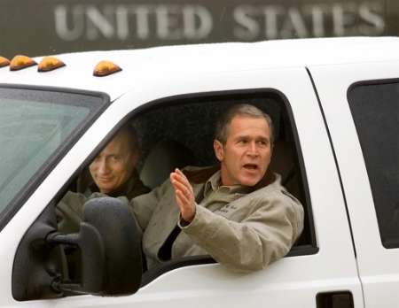 Archivo:Bush Putin.jpg