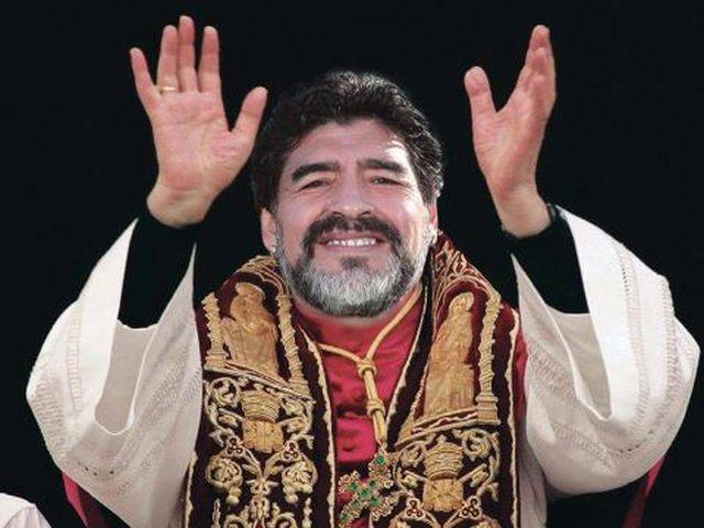 Archivo:San Maradona.jpeg