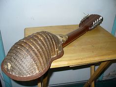 Ukelele armadillo.jpg
