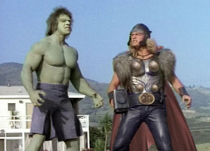 Archivo:Hulk y Thor.jpg