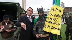 Archivo:Bolsonaro Batman.jpg