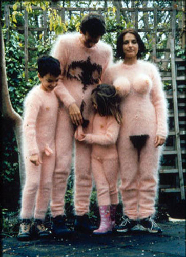 Archivo:Familia nudista.jpg