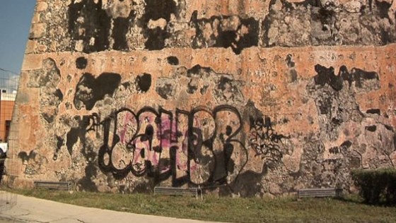 Archivo:Muralla Campeche Vandalismo.jpg