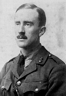 Archivo:Tolkien 1916.jpeg