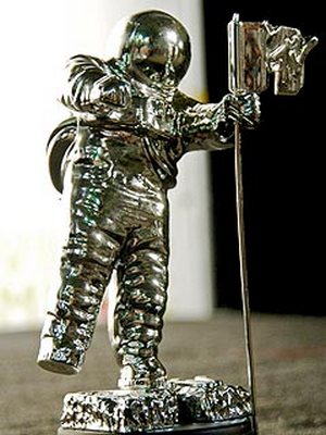 Archivo:Vma-moon-man-award.jpg