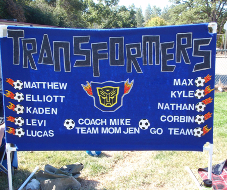 Archivo:Soccer 2010 - u8 transformers-1.jpg