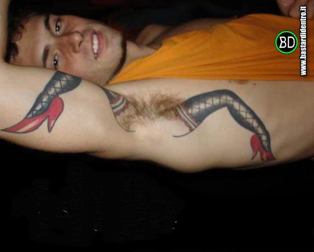 Archivo:Bad tatoo.jpg