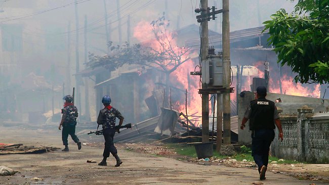 Archivo:Burma-violence.jpg