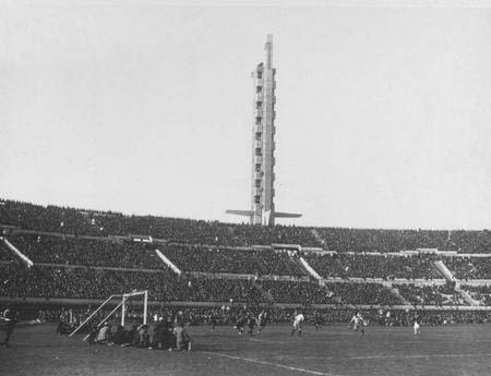 Archivo:Estadio centenario 1930.jpg
