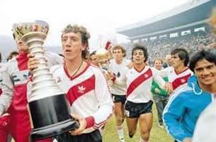 Archivo:River Plate Intercontinental.jpg