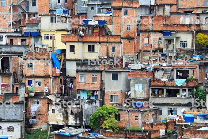 Archivo:Favela favelada.jpg