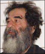 Archivo:Saddam santa claus.jpg