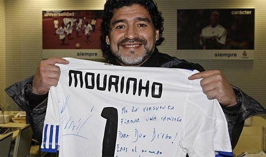 Archivo:Maradona-Real-Madrid.jpg