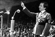 Archivo:Aznar at a meeting.jpg
