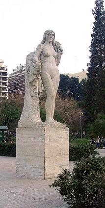 Archivo:Monumento-a-la-mujer-desnuda.jpg