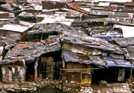 Archivo:India-IT-slums.jpg