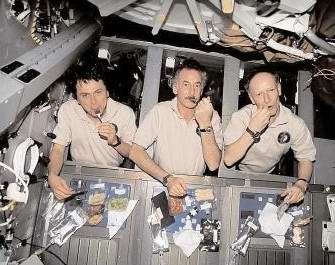 Archivo:Comida astronauta.jpg