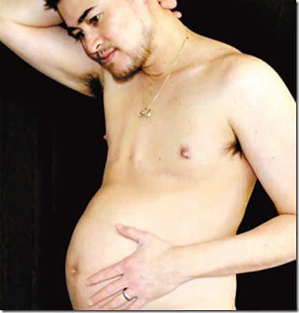 Archivo:Hombre embarazado.jpg