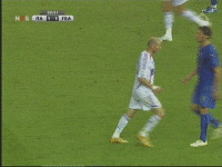 Archivo:Zidane15-1-.gif