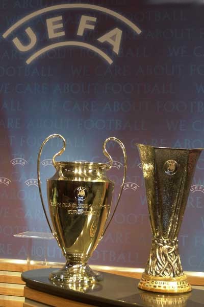 Archivo:Copas champions uefa.jpg