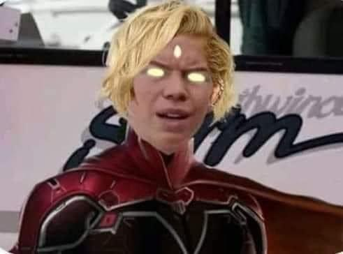 Archivo:Will Poulter Warlock.png