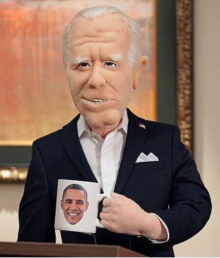 Archivo:Biden Puppet.jpg