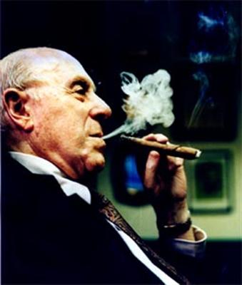 Archivo:Auerbach cigar.jpg