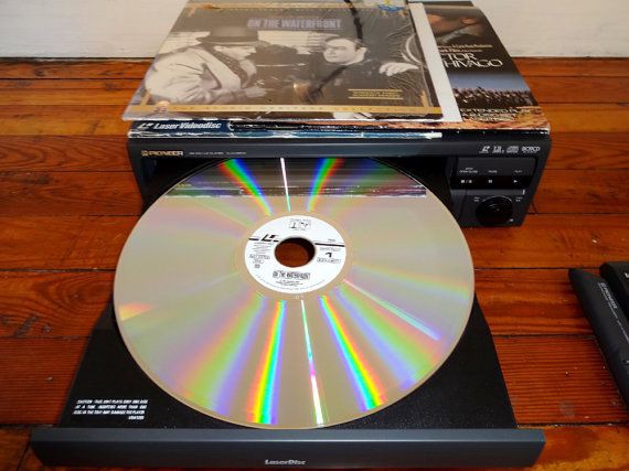 Archivo:Laserdisc2.jpeg