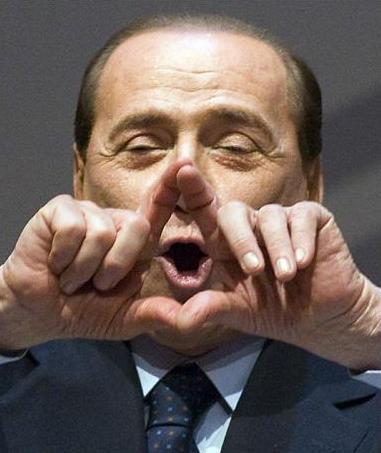 Archivo:Silvio Berlusconi vag.jpg
