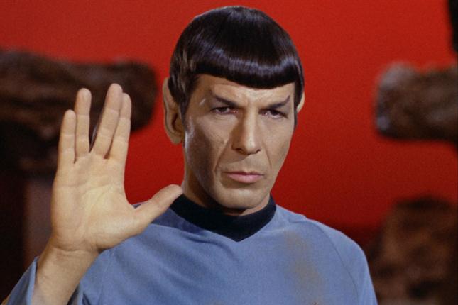 Archivo:Spock saludo vulcano.jpg