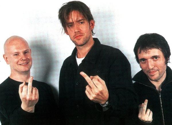 Archivo:Middle Finger Of Radiohead (2).jpg